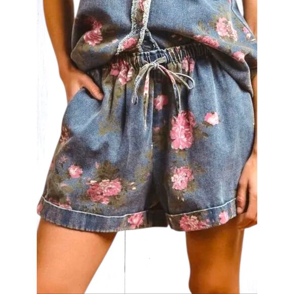 BiBi Pants - BiBi Floral Denim Short High Rise Drawstring Pink Rose Print Relaxed Fit Pockets